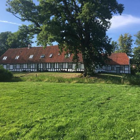 Herregaarden Jerstrup Bed and Breakfast Norre Esterbolle Exterior foto