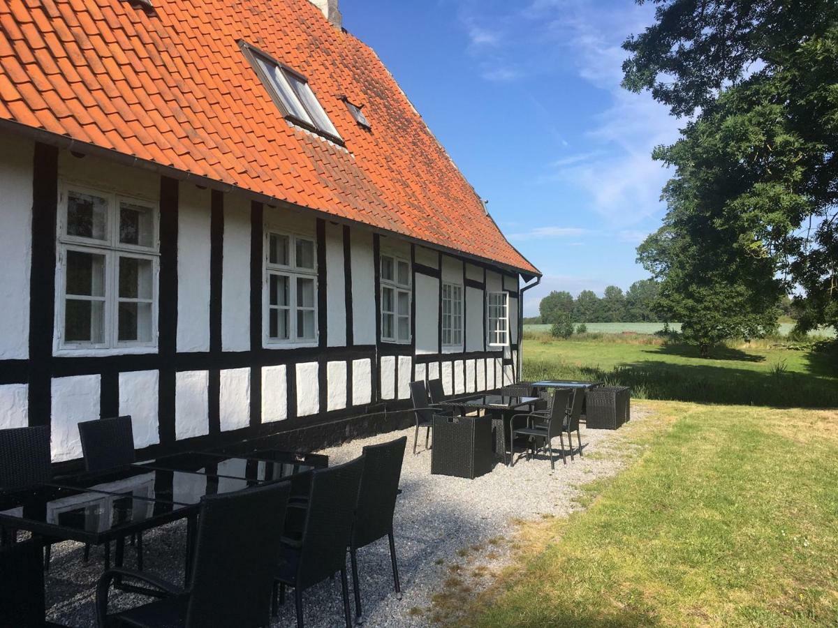 Herregaarden Jerstrup Bed and Breakfast Norre Esterbolle Exterior foto